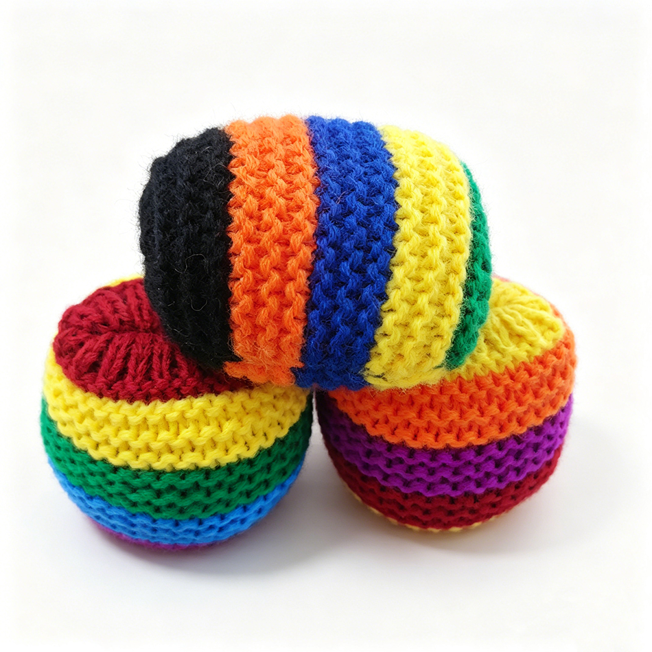 Hacky Sack Rainbow Striped Han - Party Games Group recensie en prijs