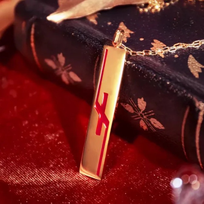 Irregular Red Letter Pendant N - Party Games Simple recensie en prijs